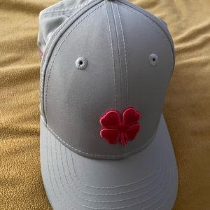 Women’s Black Clover Hollywood 10 NWOT